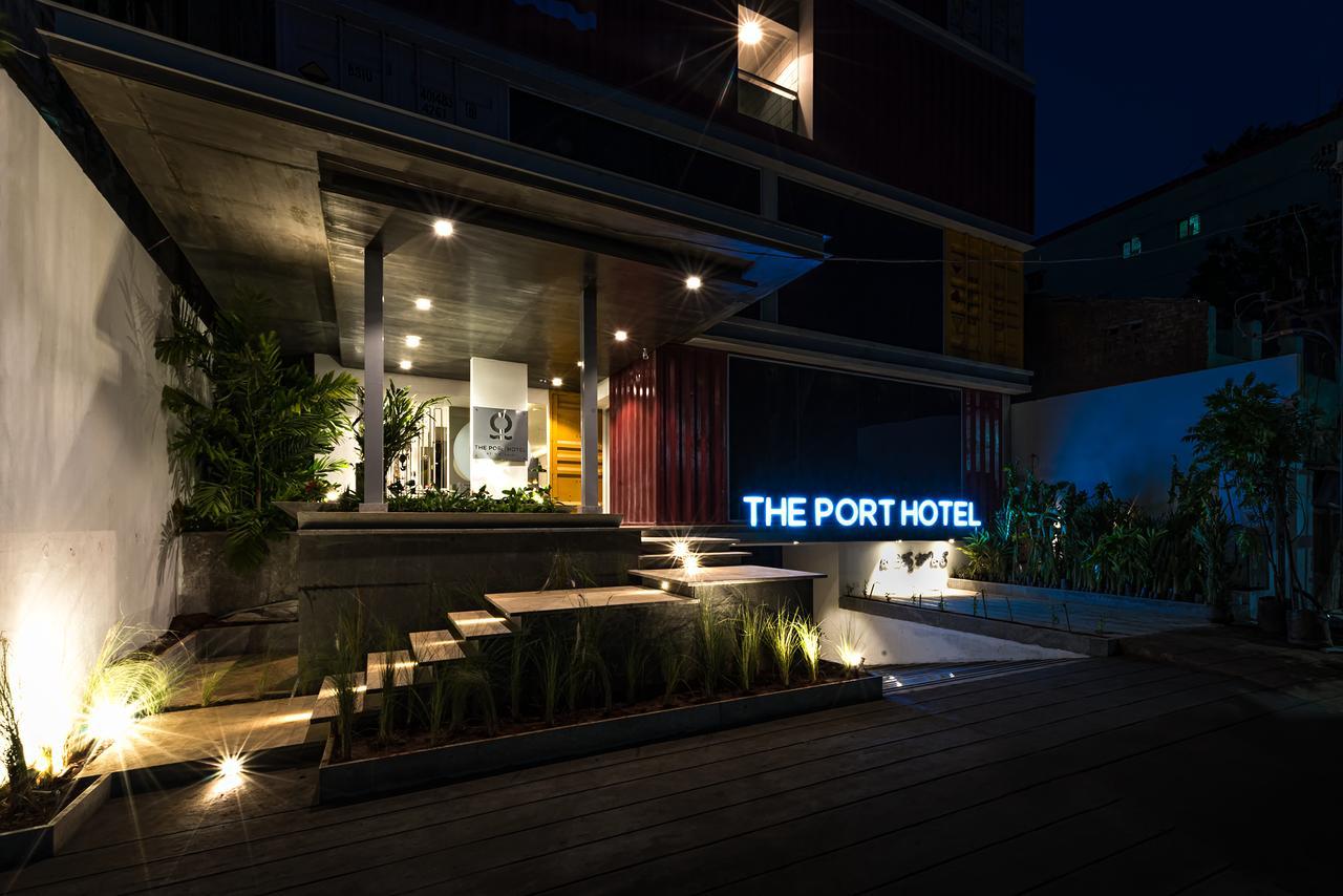 The Port Hotel Visakhapatnam Exterior photo